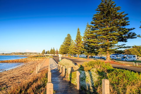 Beachport Caravan Park - New South Wales Tourism  1